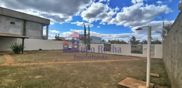 Casa de Condomínio com 3 Quartos para alugar, 243m² no Setor Habitacional Jardim Botânico, Brasília