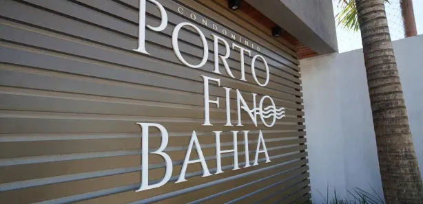Casa com 4 Quartos à venda, 240m² no Buraquinho, Lauro de Freitas