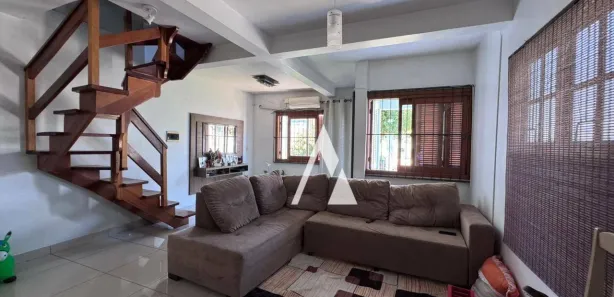 Sobrado com 3 Quartos à venda, 133m² no Centro, Nova Santa Rita