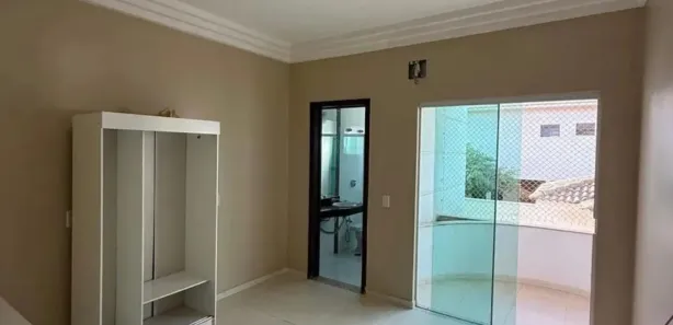 Casa de Condomínio com 4 Quartos para alugar, 250m² no Residencial Granville, Goiânia