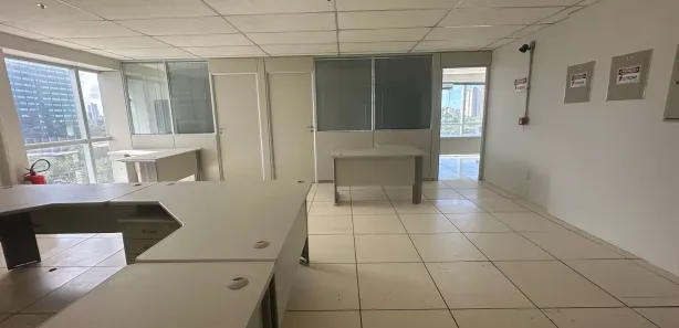 Sala Comercial com 2 Quartos para alugar, 84m² no Espinheiro, Recife