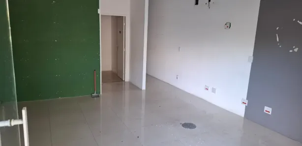 Ponto Comercial para alugar, 130m² no Freguesia (Jacarepaguá), Rio de Janeiro