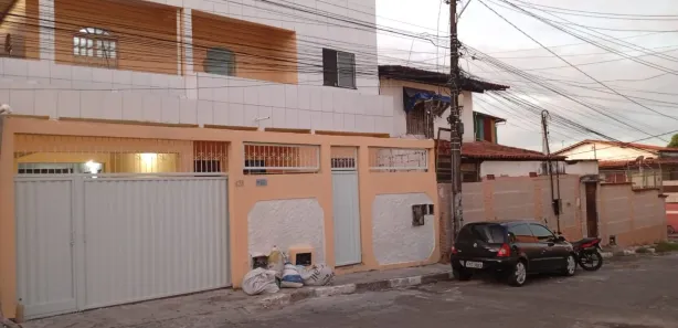 Casa com 7 Quartos à venda, 200m² no Itinga, Lauro de Freitas