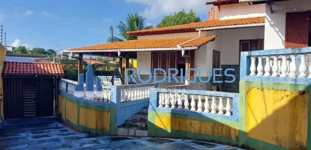 Casa de Condomínio com 3 Quartos à venda, 216m² no Itapuã, Salvador