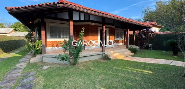 Casa de Condomínio com 4 Quartos para alugar, 265m² no Penedo (Penedo), Itatiaia
