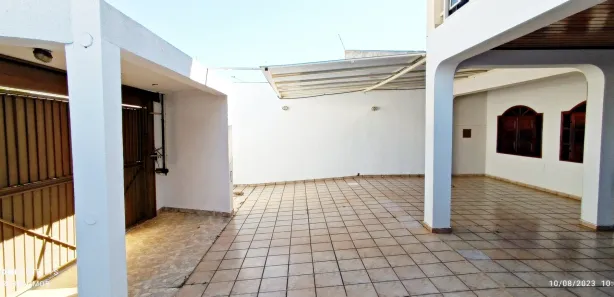 Sobrado com 4 Quartos para alugar, 500m² no Taguatinga Norte, Brasília