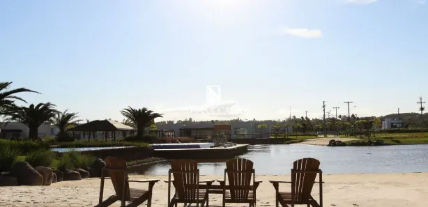 Lote/Terreno à venda, 805m² no Centenário, Torres