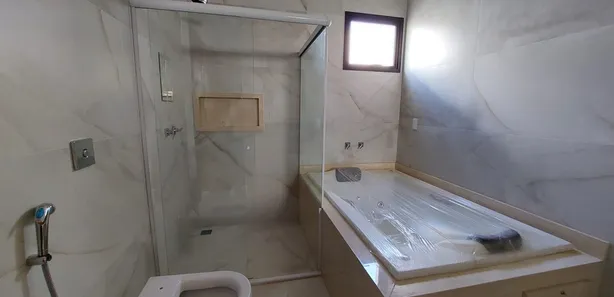 Casa de Condomínio com 4 Quartos à venda, 389m² no Jardins Valência, Goiânia