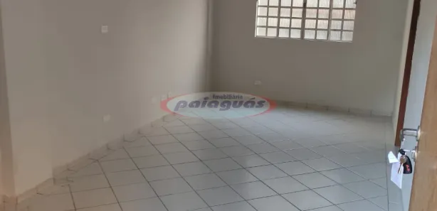 Kitnet com 1 Quarto para alugar, 20m² no Zona 07, Maringá
