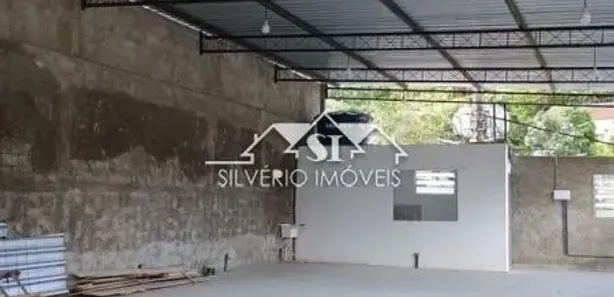 Galpão/Depósito/Armazém para alugar, 140m² no Cascatinha, Petrópolis