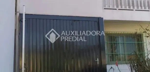 Sobrado com 3 Quartos à venda, 130m² no Jardim do Bosque, Cachoeirinha