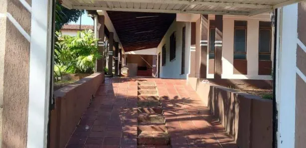 Casa com 5 Quartos para alugar, 500m² no Jardim Paulista, Paranavaí