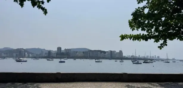 Sobrado com 4 Quartos para alugar, 480m² no Urca, Rio de Janeiro