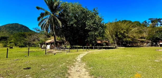Fazenda/Sítio com 5 Quartos à venda, 280m² no Rio Seco (Bacaxá), Saquarema