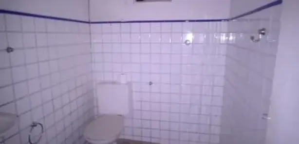 Ponto Comercial para alugar, 80m² no Carangola, Petrópolis
