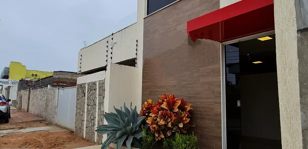 Ponto Comercial com 3 Quartos à venda, 242m² no Pitimbu, Natal