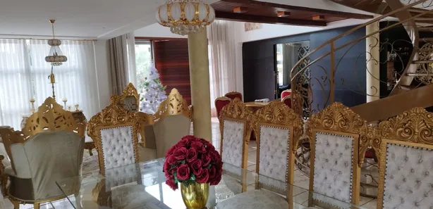 Casa de Condomínio com 5 Quartos para venda ou aluguel, 600m² no Jardins Paris, Goiânia