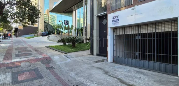 Ponto Comercial para alugar, 140m² no Santo Antônio, Belo Horizonte