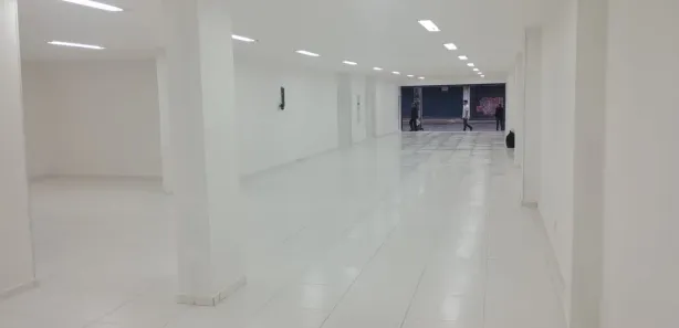 Ponto Comercial para alugar, 220m² no Centro, Nova Iguaçu