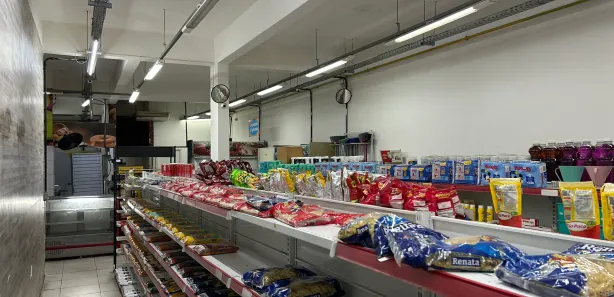 Ponto Comercial para venda ou aluguel, 280m² no Gardênia Azul, Rio de Janeiro