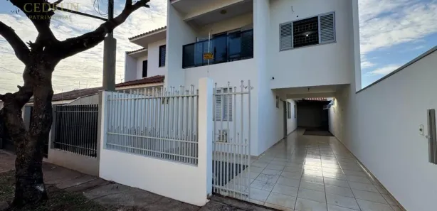 Sobrado com 3 Quartos para alugar, 150m² no Centro, Paiçandu