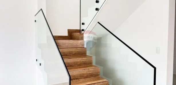 Sobrado com 3 Quartos à venda, 130m² no Balneário Albatroz, Matinhos