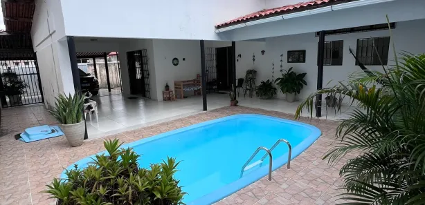 Casa com 3 Quartos à venda, 320m² no Capim Macio, Natal