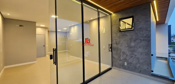 Casa de Condomínio com 4 Quartos à venda, 282m² no Novo Aleixo, Manaus