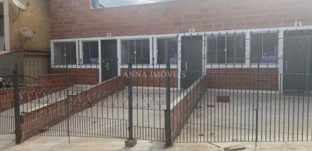 Kitnet com 1 Quarto para alugar, 30m² no Retiro, Volta Redonda