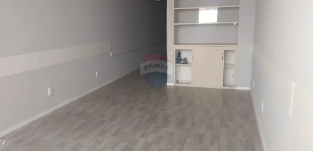 Sala Comercial para alugar, 41m² no Caminho das Árvores, Salvador