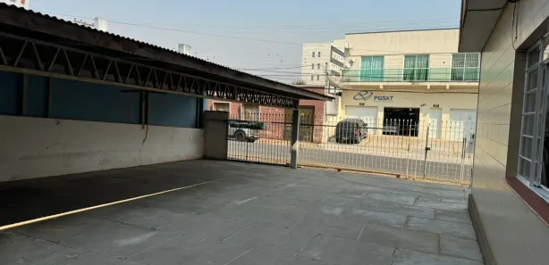 Apartamento com 3 Quartos para alugar, 100m² no Centro, Ponta Grossa
