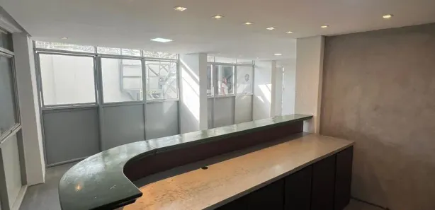 Ponto Comercial para alugar, 130m² no Mangabeiras, Belo Horizonte