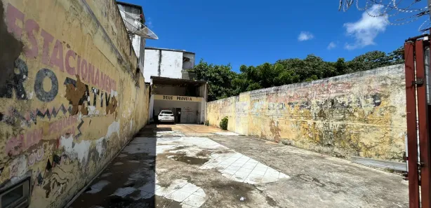 Ponto Comercial com 1 Quarto à venda, 240m² no Alecrim, Natal