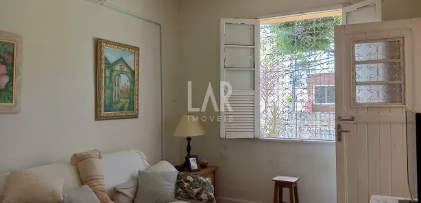 Casa com 3 Quartos à venda, 100m² no Santo Antônio, Belo Horizonte