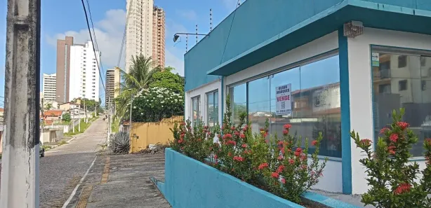 Ponto Comercial à venda, 236m² no Ponta Negra, Natal