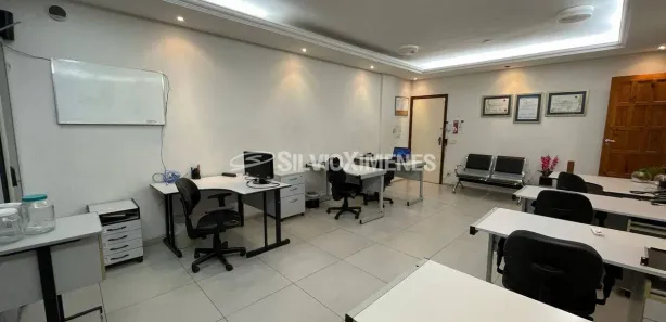 Sala Comercial para alugar, 91m² no Santo Antônio, Belo Horizonte