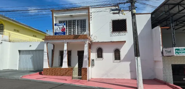 Casa com 6 Quartos à venda, 410m² no Santo Antônio, Manaus