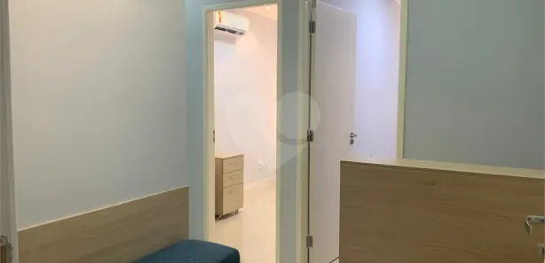 Sala Comercial à venda, 42m² no São Domingos, Niterói