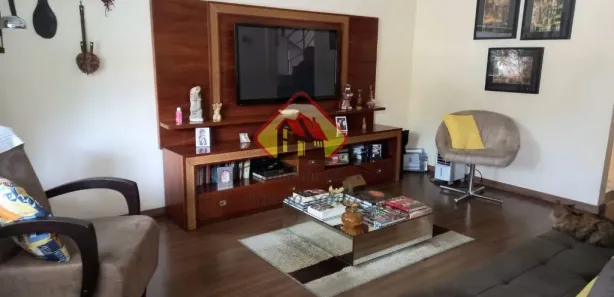 Casa com 3 Quartos à venda, 230m² no Loteamento Residencial Fazenda Casa Grande, Taubaté