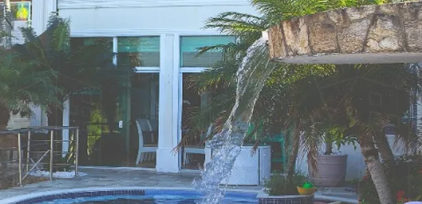 Casa com 5 Quartos à venda, 500m² no Jardim Las Palmas, Guarujá