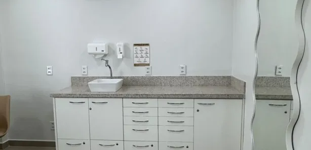 Consultório à venda, 35m² no Nossa Senhora das Graças, Manaus