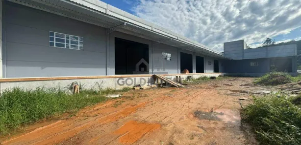 Galpão/Depósito/Armazém para alugar, 246m² no Guabiruba Sul, Guabiruba