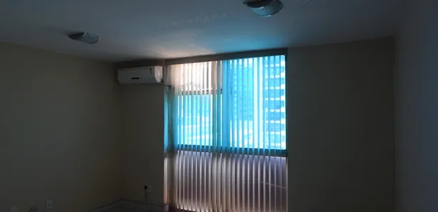 Sala Comercial à venda, 46m² no Taguatinga Centro, Brasília