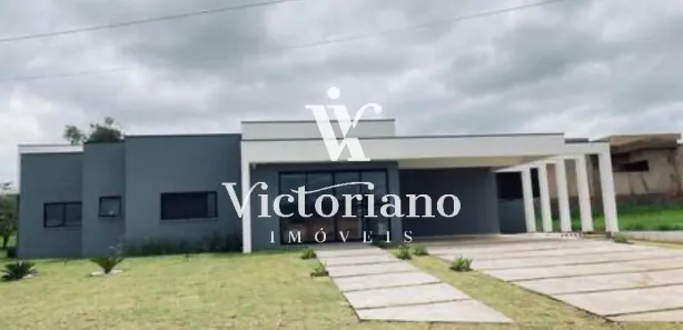 Casa de Condomínio com 4 Quartos para venda ou aluguel, 243m² no Riviera de Santa Cristina I, Arandu