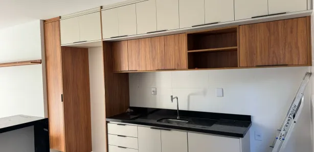 Apartamento com 2 Quartos para alugar, 70m² no Buraquinho, Lauro de Freitas