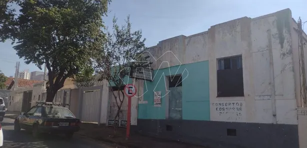 Casa com 3 Quartos à venda, 168m² no Centro, Araraquara