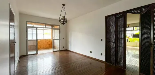 Sala Comercial com 4 Quartos à venda, 160m² no Coração de Jesus, Belo Horizonte
