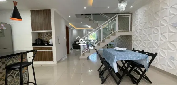 Casa de Condomínio com 3 Quartos à venda, 230m² no Campo Grande, Rio de Janeiro