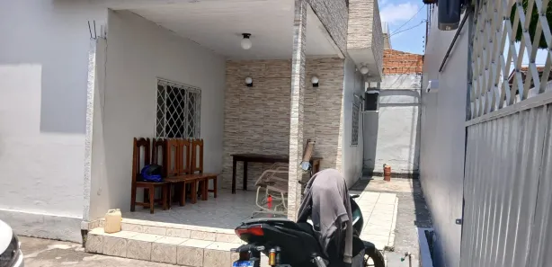 Casa com 3 Quartos à venda, 130m² no Alvorada, Manaus