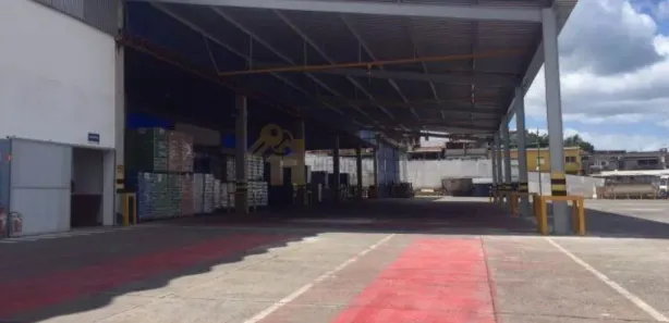 Galpão/Depósito/Armazém com 1 Quarto para alugar, 10900m² no Lobato, Salvador